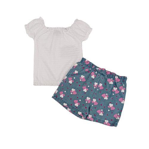 Conjunto blanco sólido con short