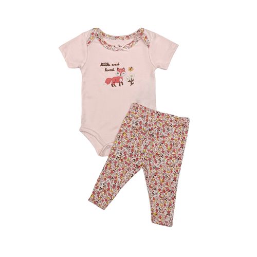 Conjunto rosa pastel con pantalón