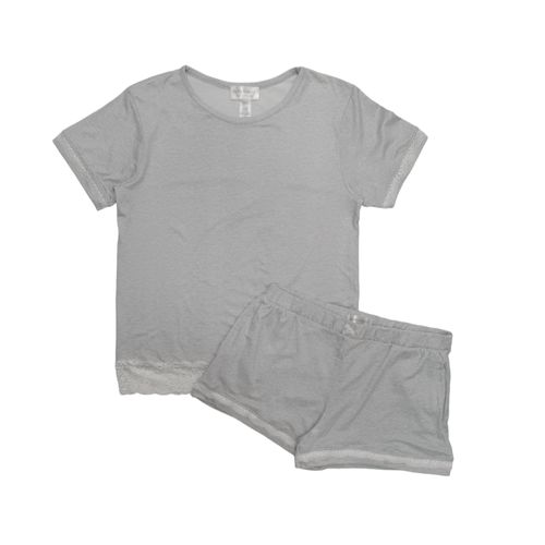 Pijama gris sólido con short