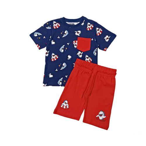 Conjunto con short rojo