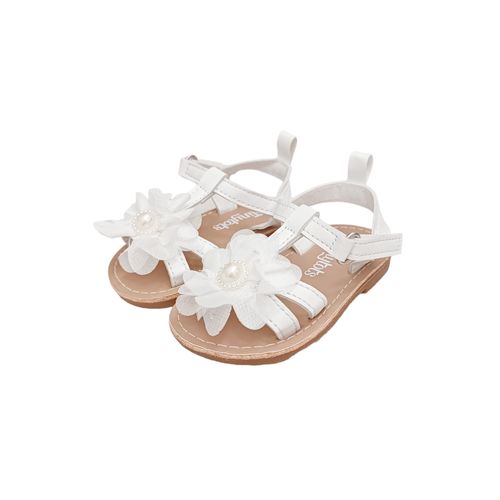 Sandalias blancas con flores
