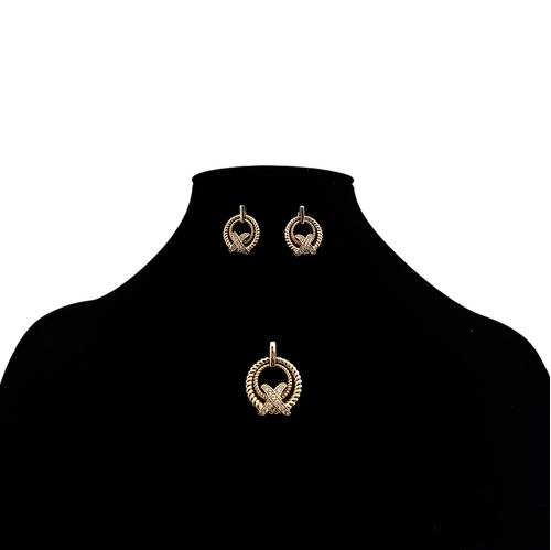 Set aretes y collar dorados