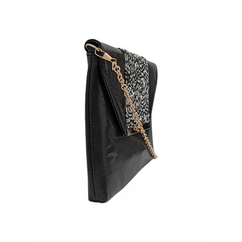 Crossbody negro con textura