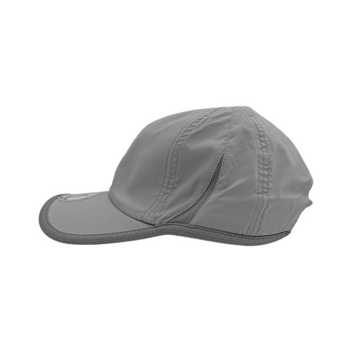 Gorra gris sólida