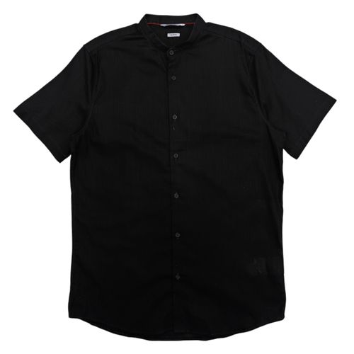 Camisa negra sólido