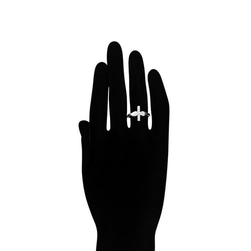 Anillo plateado con textura  - talla 8