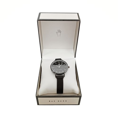 Reloj negro análogo