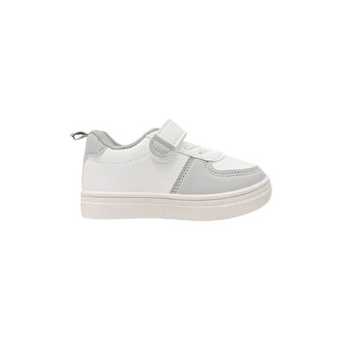 Tenis con textura blancos