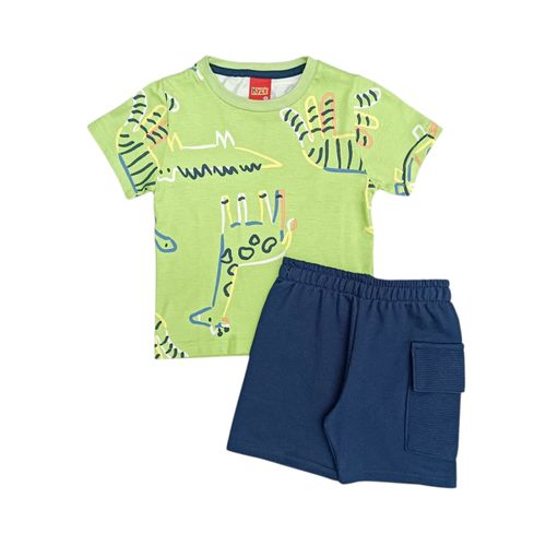 Conjunto de short verde estampado