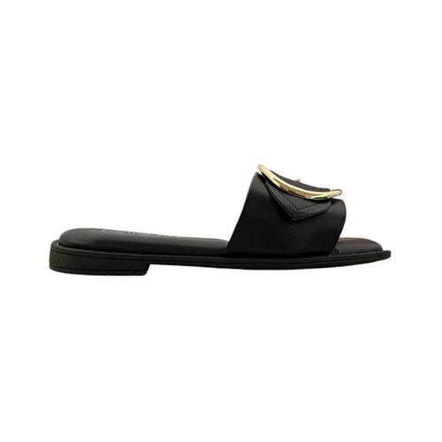 Sandalias casuales negras con textura