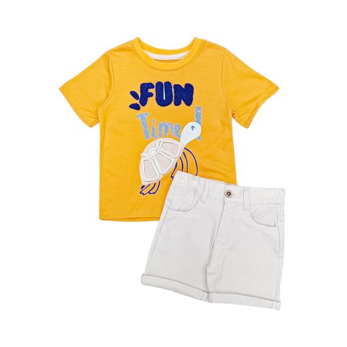 Conjunto amarillo para niño