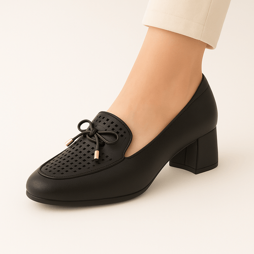Tacones negros para mujer