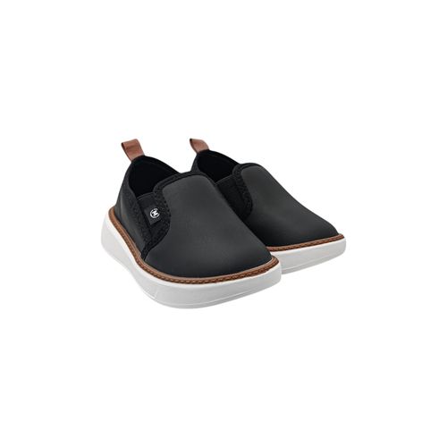 Sneakers casuales negros para niño