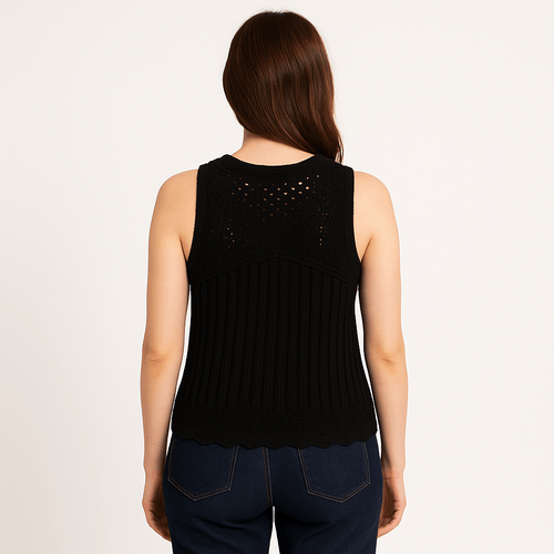 Blusa negra de crochet para mujer