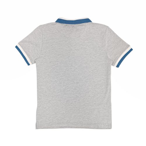 Camisa tipo polo gris para niño