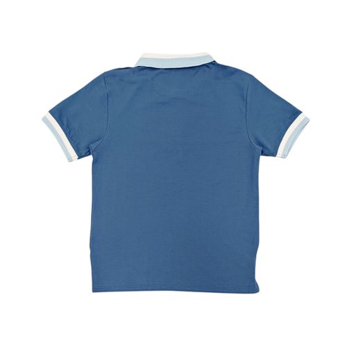 Camisa tipo polo azul para niño
