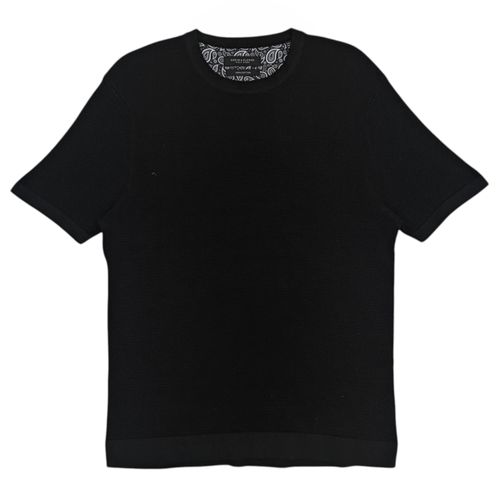 Camiseta negra para hombre