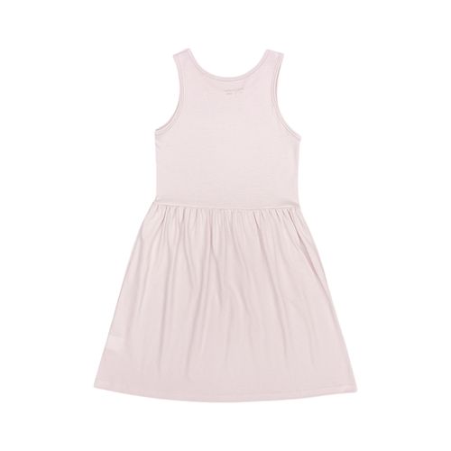 Vestido rosa para niña