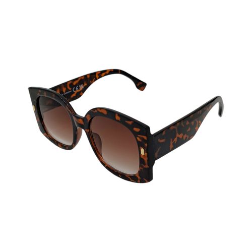 Lentes casuales de sol para mujer