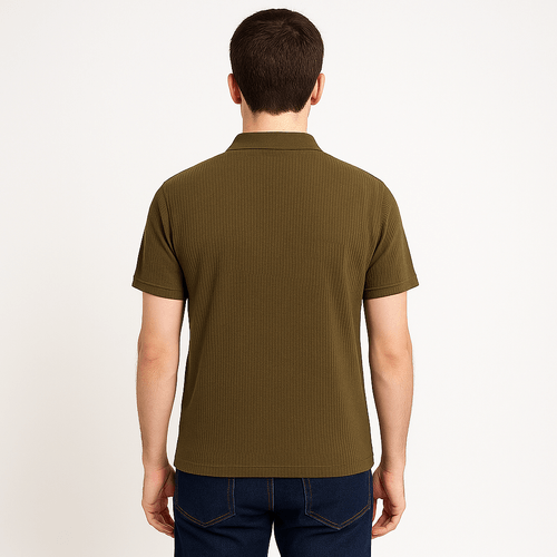 Camisa café para hombre