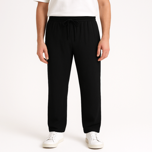 Pantalón negro rayado