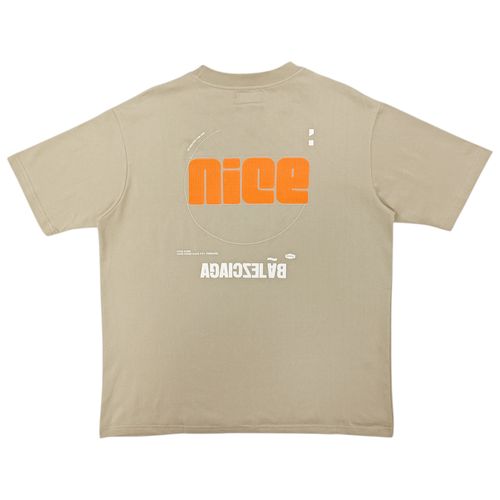 Camiseta estampada beige para hombre