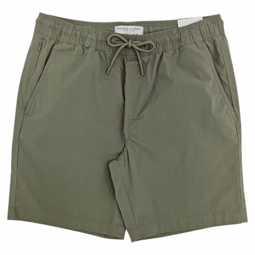 Short verde para hombre