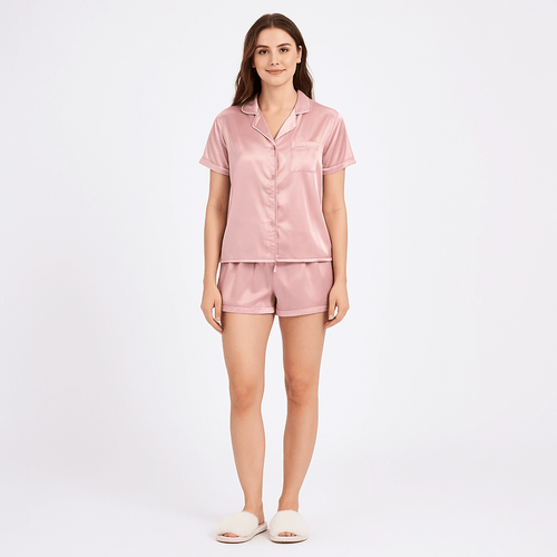 Pijama rosa satinada para mujer