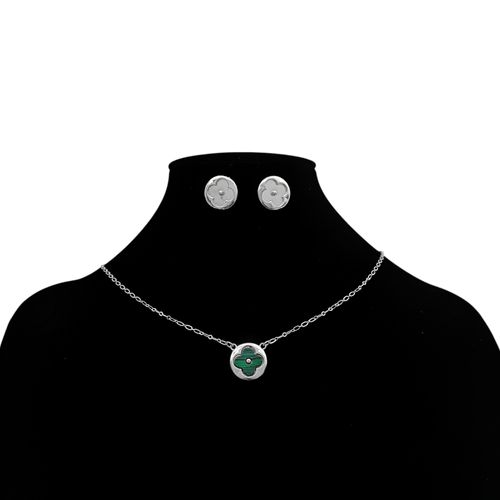 Set de collar y aretes de trébol