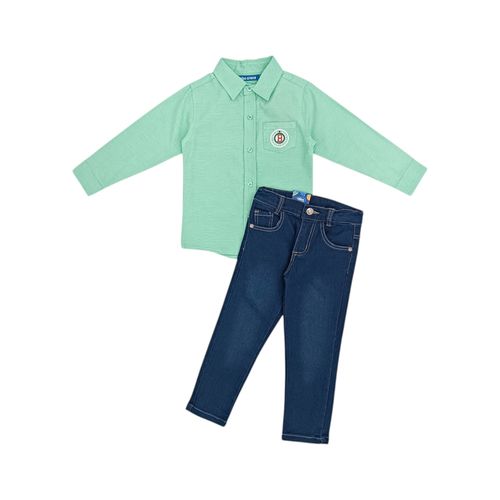 Conjunto verde para niño