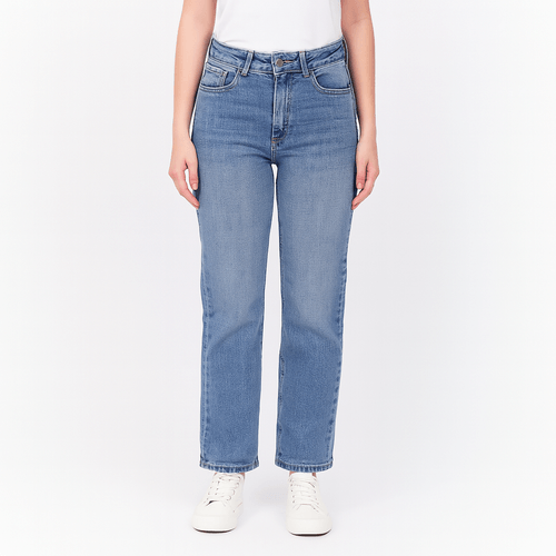 Straight jeans lavado para mujer