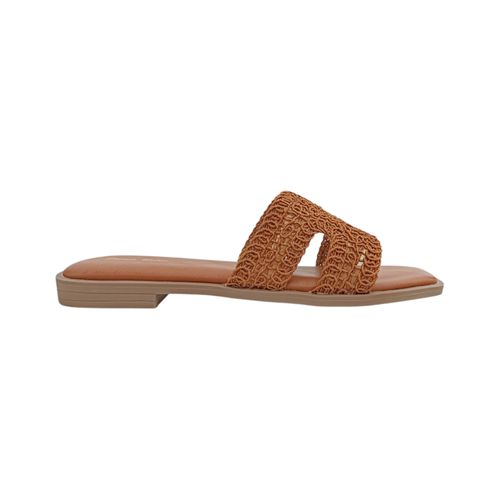 Sandalias café para mujer