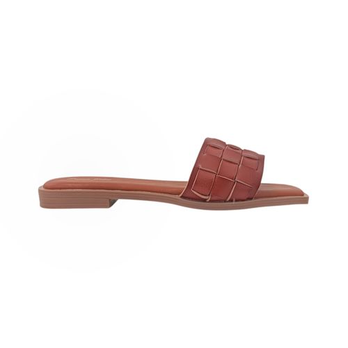 Sandalias café para mujer