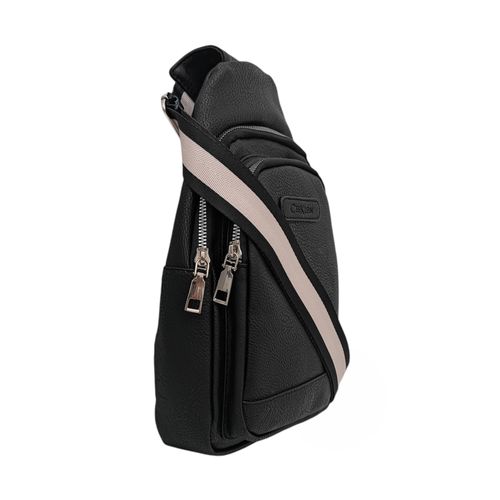 Backpack negra con textura para mujer
