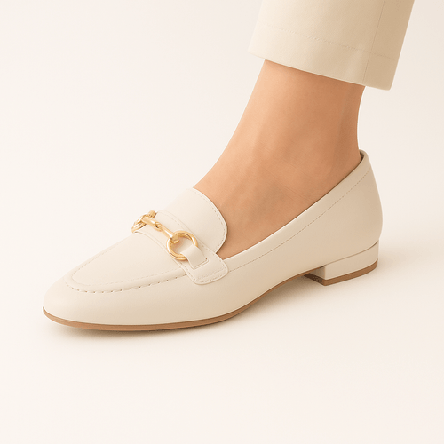 Mocasines loafer blancos para mujer