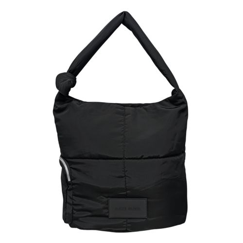 Cartera tote negra con textura para mujer