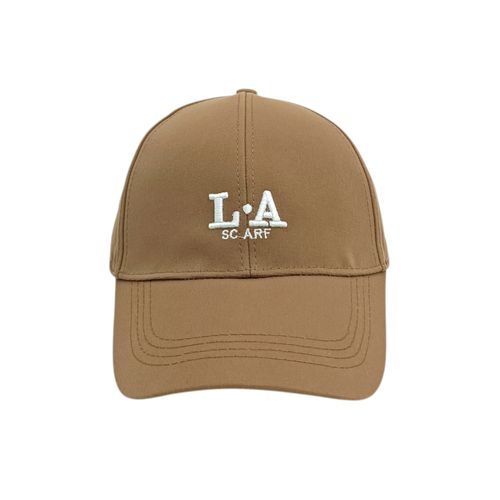 Gorra café estampada para mujer