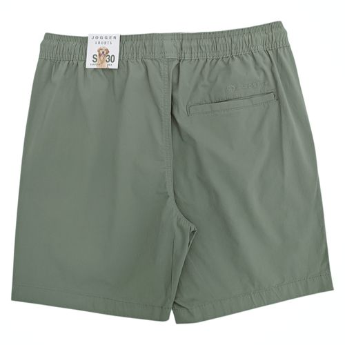 Short verde sólido para hombre