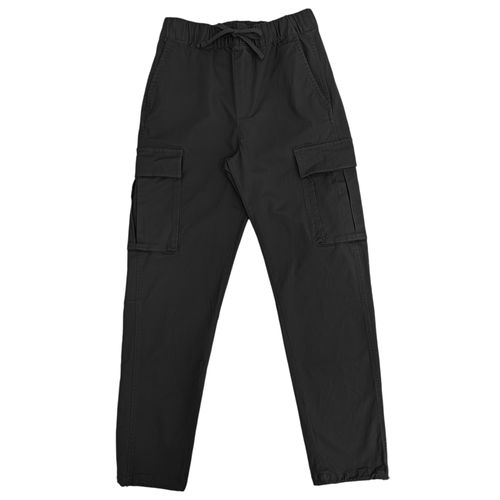 Pantalón negro cargo para hombre