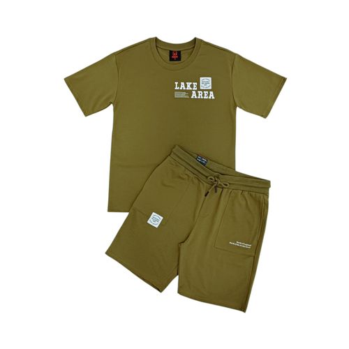 Conjunto verde para niño