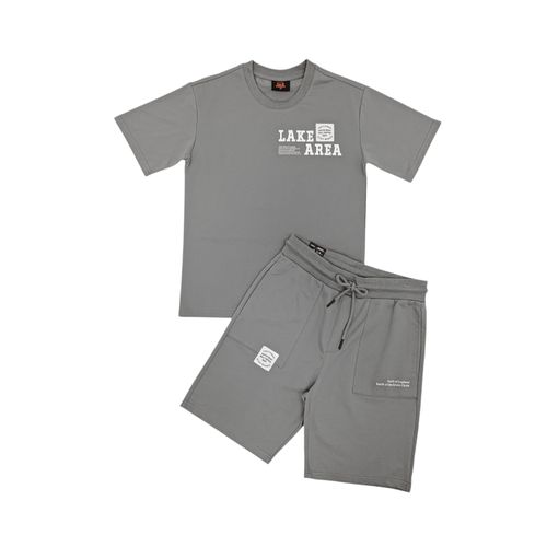 Conjunto gris para niño