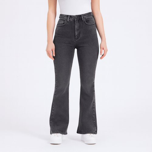 Flare jeans gris lavado para mujer
