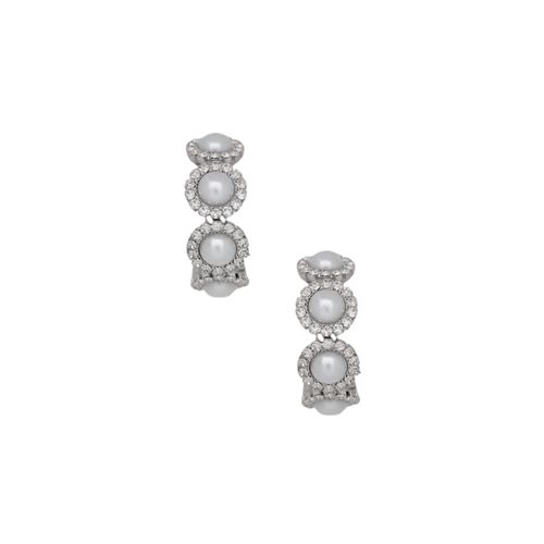 Aretes color plateado con detalle de cristales y perlas para mujer