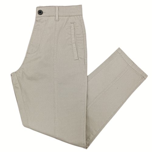 Pantalón recto en color beige casual para mujer