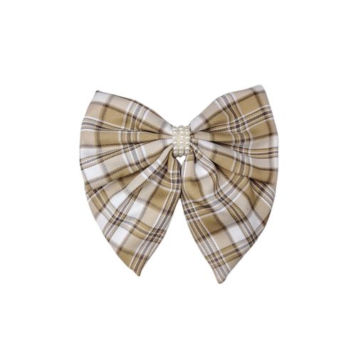 Cola tipo chonga en color beige para mujer