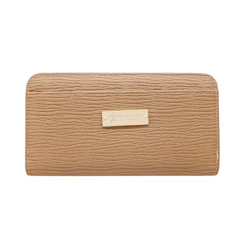Billetera zip around color beige con textura para mujer