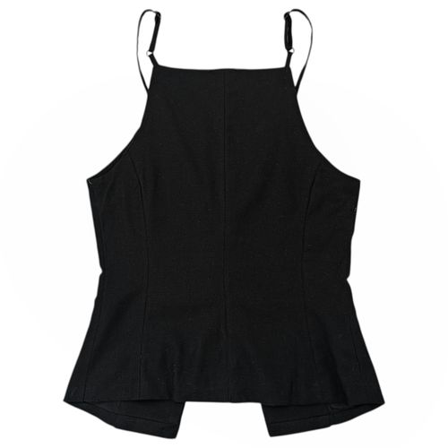 Blusa color negro tipo chaleco de tirantes y cierre frontal de botones para mujer