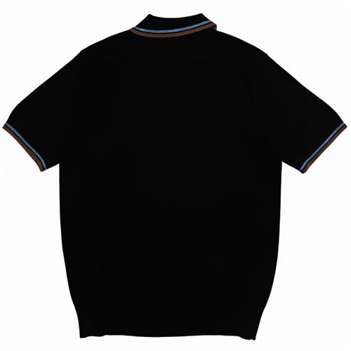 Camisa color negro estilo tipo polo de mangas cortas para hombre