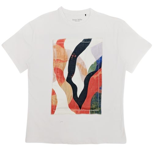 Camiseta curvy color blanco de cuello redondo y mangas cortas para mujer