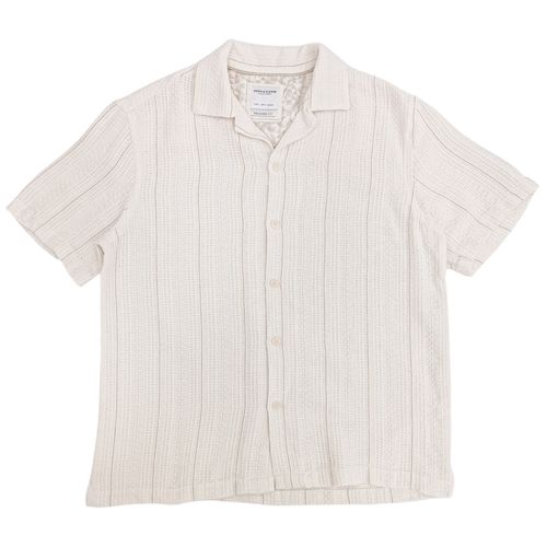 Camisa casual en color blanco de mangas cortas para hombre